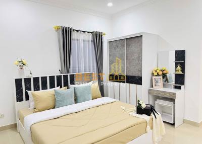 3 Bedrooms Villa / Single House Huay Yai H011609