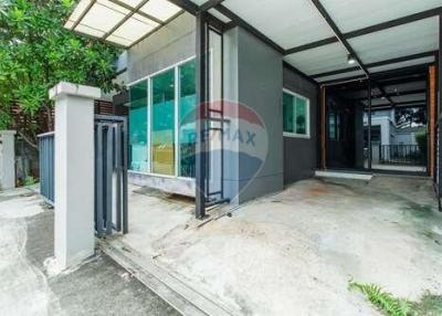 210 Sqm., 3 Beds Townhouse listed for ฿ 5,500,000.