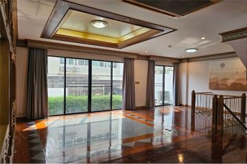 Triplex Condo in Park Pavilion, Aree, Bangkok - 920271016-291