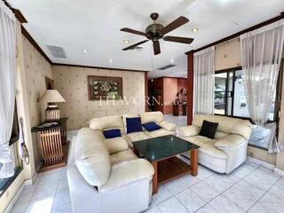 House For sale 4 bedroom 345 m² with land 520 m² in Pattaya Land and House, Pattaya