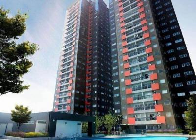1-BR Condo at Bangna Residence Condominium near BTS Bang Na