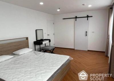 1-BR Condo at Bangna Residence Condominium near BTS Bang Na