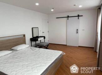 1-BR Condo at Bangna Residence Condominium near BTS Bang Na