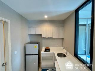 1-BR Condo at Life Asoke near ARL Makkasan