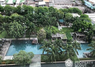 2-BR Condo at The River Condominium near BTS Saphan Taksin