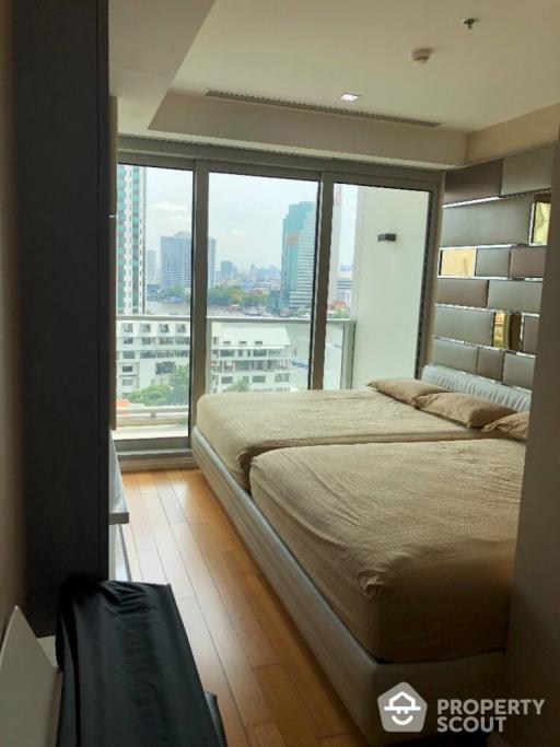 2-BR Condo at The River Condominium near BTS Saphan Taksin