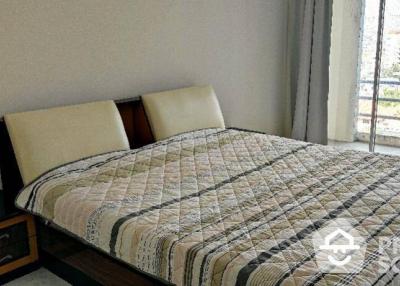 2-BR Apt. near BTS Phra Khanong