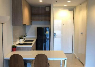 1-BR Condo at Circle Living Prototype New Petchburi near MRT Phetchaburi