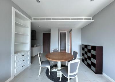 185 Rajdamri 2 bedroom condo for sale with tenant