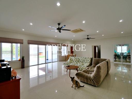 Sweet Home 2 – 4 bed 5 bath in North Pattaya PP10281