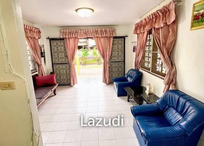 Charming 5-Bedroom Detached House in Don Mueang