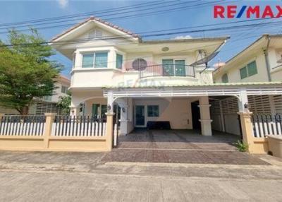 222 Sqm., 3 Beds Townhouse listed for ฿ 4,590,000.