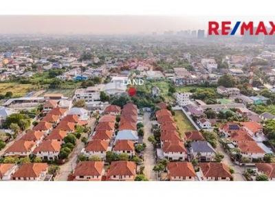 600 Sqm. Land listed for ฿ 4,800,000.