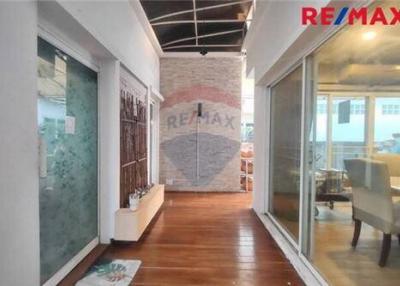 285 Sqm., 5 Beds Townhouse listed for ฿ 7,500,000.