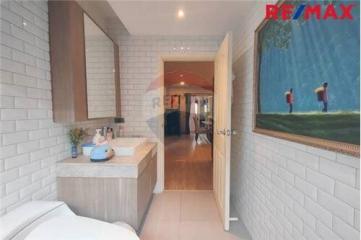 285 Sqm., 5 Beds Townhouse listed for ฿ 7,500,000.