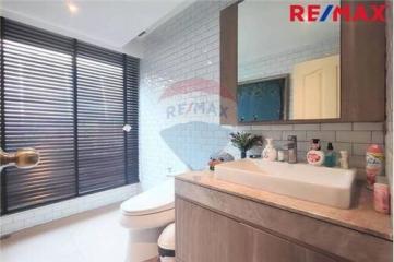 285 Sqm., 5 Beds Townhouse listed for ฿ 7,500,000.