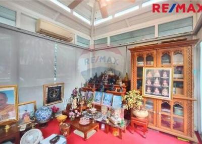 285 Sqm., 5 Beds Townhouse listed for ฿ 7,500,000.