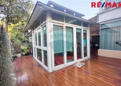 285 Sqm., 5 Beds Townhouse listed for ฿ 7,500,000.