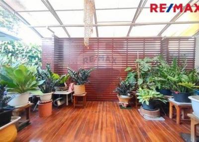 285 Sqm., 5 Beds Townhouse listed for ฿ 7,500,000.