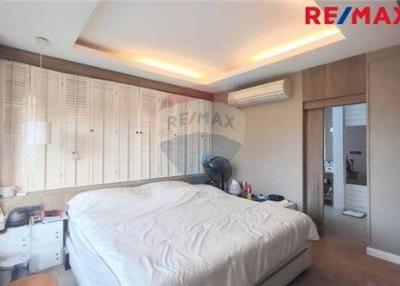 285 Sqm., 5 Beds Townhouse listed for ฿ 7,500,000.