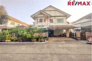 285 Sqm., 5 Beds Townhouse listed for ฿ 7,500,000.