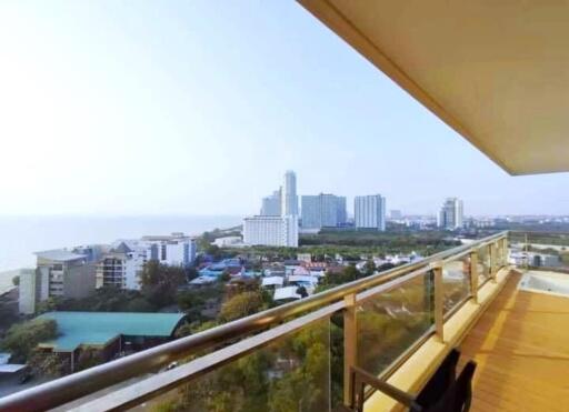 2-bedroom condo with gorgeous sea view