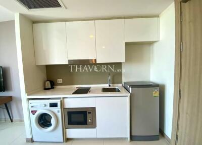 Condo for sale studio 27 m² in The Riviera Wongamat Beach, Pattaya