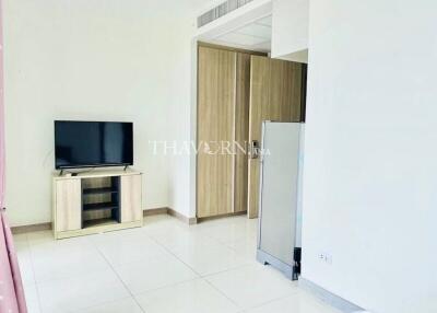 Condo for sale studio 26 m² in The Riviera Wongamat Beach, Pattaya