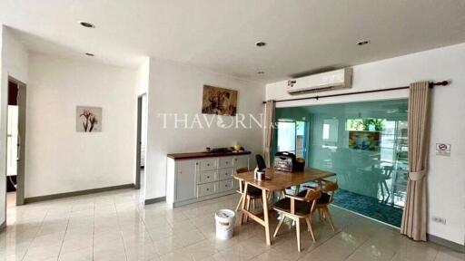 House For sale 3 bedroom 130 m² with land 210 m² in Ruen Pisa Village, Pattaya