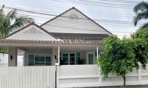 House For sale 3 bedroom 250 m² with land 318 m² in Ruen Pisa Village, Pattaya