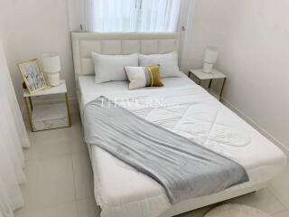 บ้าน ขาย 3 ห้องนอน 250 ตร.ม. ที่ดิน 318 m² ใน  Ruen Pisa Village, Pattaya