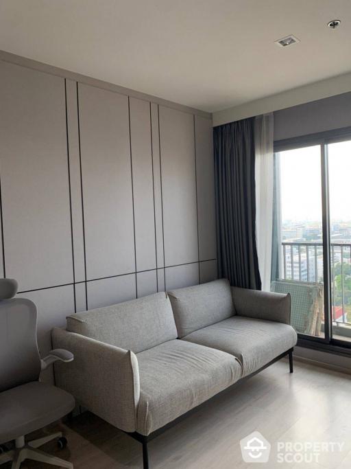 2-BR Condo at Rhythm Rangnam near BTS Victory Monument