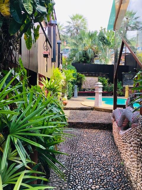Amazing Pool Villa for Sale at Aroonpat Patong