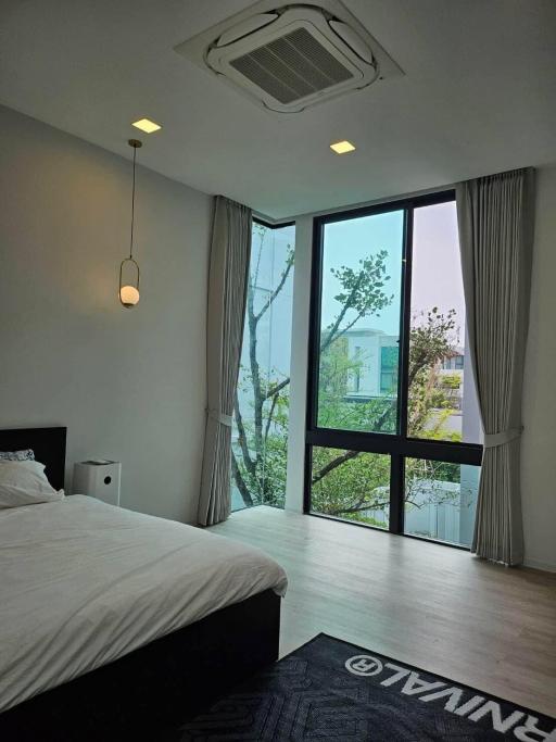 🏠 บ้านสวย พร้อมอยู่!!! 🔑 4 Bedroom 3-Storey House @ VIVE Krungthep Kreetha / Rent ฿380,000/mo