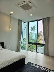 🏠 บ้านสวย พร้อมอยู่!!! 🔑 4 Bedroom 3-Storey House @ VIVE Krungthep Kreetha / Rent ฿380,000/mo