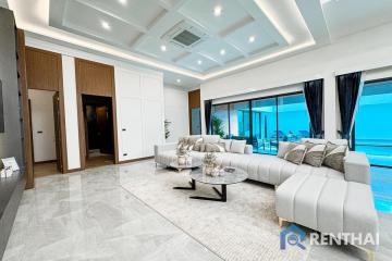 For Sale Luxury Nordic Pool Villa Pattaya