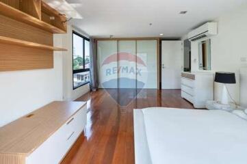 Hot Deal - Prime Sukhumvit 31 - 2BR Pet-Friendly Condo in Phrom Phong