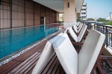 Hot Deal - Prime Sukhumvit 31 - 2BR Pet-Friendly Condo in Phrom Phong