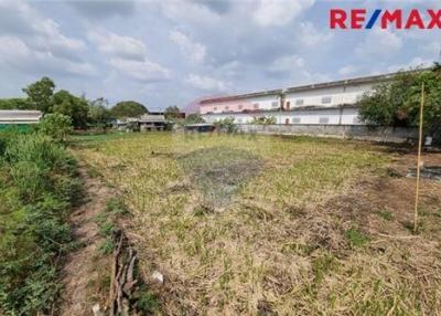 3,200 Sqm. Land listed for ฿ 9,000,000.