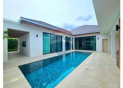 Quality Luxury Pool Villa in Hua Hin Soi 112 For Sale