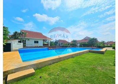 Spacious Landscape House, 3 Bed 2 Bath in Hua Hin Soi 88 For Sale - 920601001-238