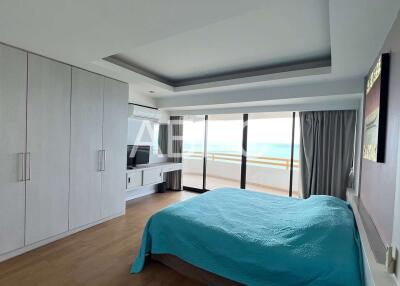 Front Facing Ocean View 3 Bed 3 Bath Condo in Na Jomtien ABPC1196