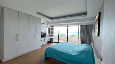 Front Facing Ocean View 3 Bed 3 Bath Condo in Na Jomtien ABPC1196