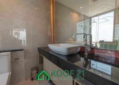 Large 2BR with Jacuzzi for Rent at The Riviera Ocean Drive High floor with Spectacular view / R-0327K