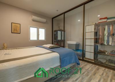 Comfortable Living in Huai Yai: Two Charming Houses with Pool on a Huge Plot!  S-0739L