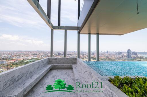 Rare Item! THe ONCE Studio Seaview High floor near Terminal 21 Pattaya / S-0577