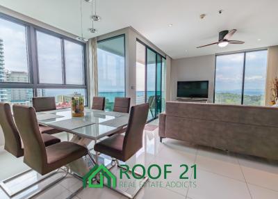 The Point Pratumnak, 2 bedrooms, 2 bathrooms comes with an impressive view.