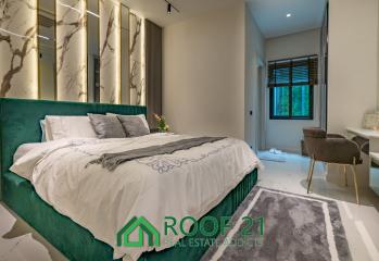 The epitome of luxury living in the heart of Jomtien 6 Bedrooms/11 Bathrooms