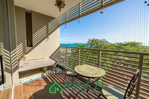 SALE Condo, 1 Bedroom, size 67 sqm. 180-degree Seaview Jomtien Beach, Valued price / S-0713M