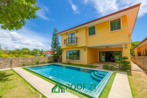 Mediterranean style Pool Villa at a Professional Golf Course in Thailand, Pattaya